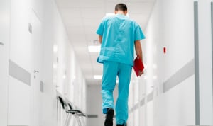 Un médico repetirá el examen por cuarta vez para entrar en Pediatría.