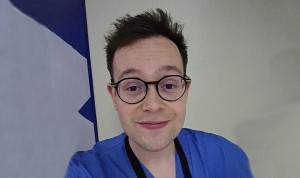 Repetir el MIR por una crisis: "Dicen que marca mi carrera, pero soy feliz"