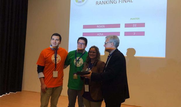 Residentes del Infanta Cristina se alzan con la Actas Urology Cup