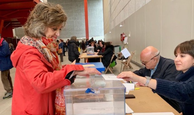 Retweets y fotos votando: la sanidad se apunta al 10N