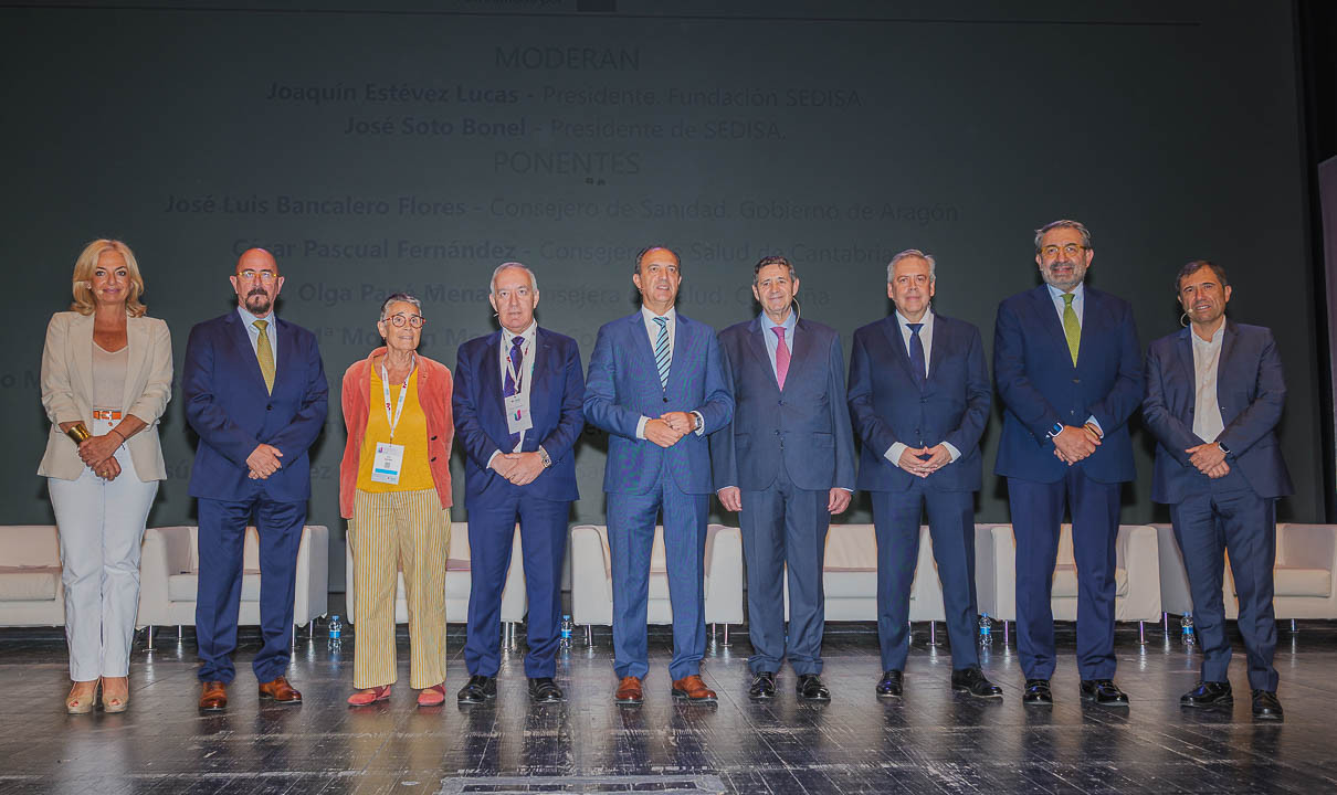 Sedisa celebra el  24º Congreso Nacional de Hospitales y Gestión Sanitaria. Varios consejeros autonómicos han debatido sobre los retos a los que se enfrenta el Sistema Nacional de Salud