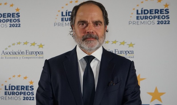Roberto Úrbez, director de BMS España, reconocido por su liderazgo