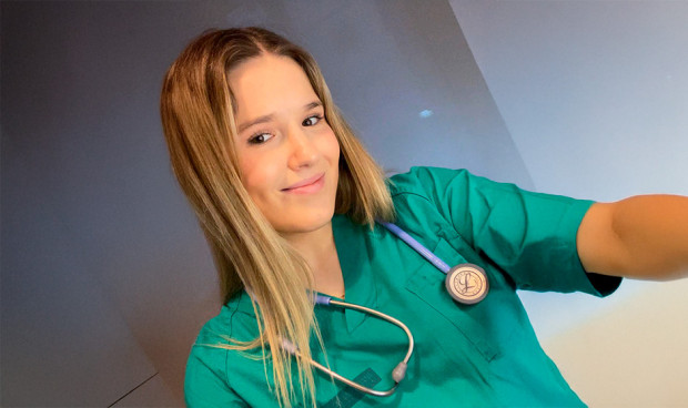 Violeta Morgan se presentará al examen MIR, pero antes de eso quiere seguir estudiando otros aspectos que le interesan relacionadas con la Medicina. 