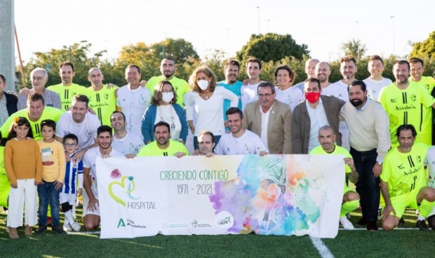 Rubiales y Marchena capitanean el partido solidario del Virgen del Rocío