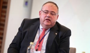  Alejandro Vázquez, consejero de Sanidad de Castilla y León, invertirá más de 1.000 millones en obras y suministros de hospital.