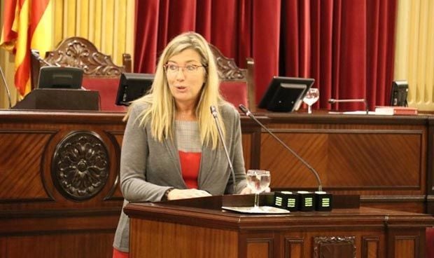 Salud asegura que el nivel de exigencia del catalán es "asequible"