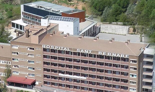 Salud crea una empresa pública para gestionar el Hospital Sant Bernabé
