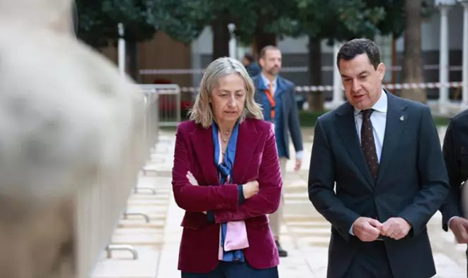 Rocío Hernández y Juanma Moreno