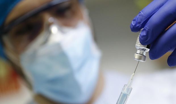 Salud Pública aplaude el paso adelante de Sanidad con las vacunas