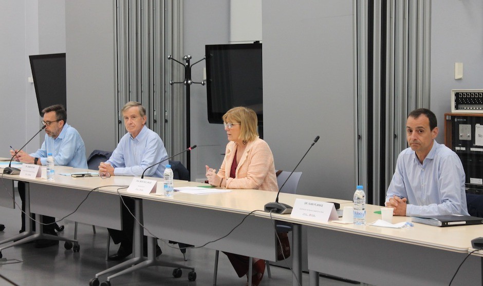 Salut destina 10 millones para cumplir el convenio del transporte sanitario