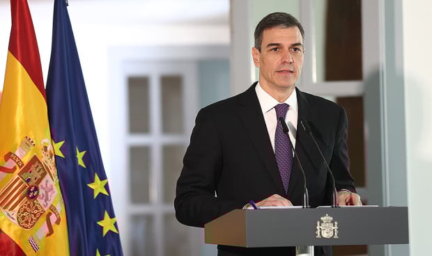 Sánchez anuncia un acuerdo de productos sanitarios y fármacos con China