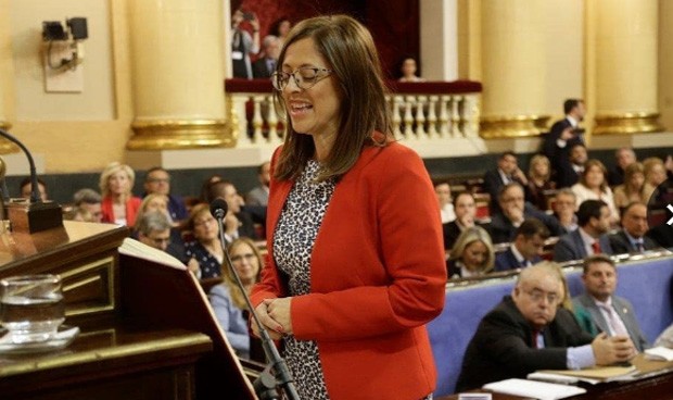 Sánchez elige a una enfermera para dirigir una empresa pública 