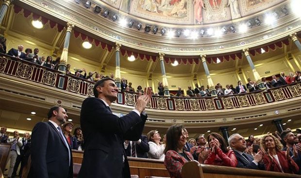 Sánchez gana la moción de censura: Rajoy cae y la sanidad pasa al PSOE