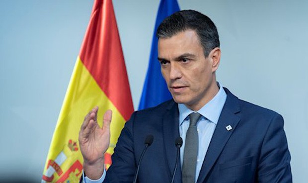 Sánchez ofrece una sanidad sin apellidos para "la legislatura del diálogo"