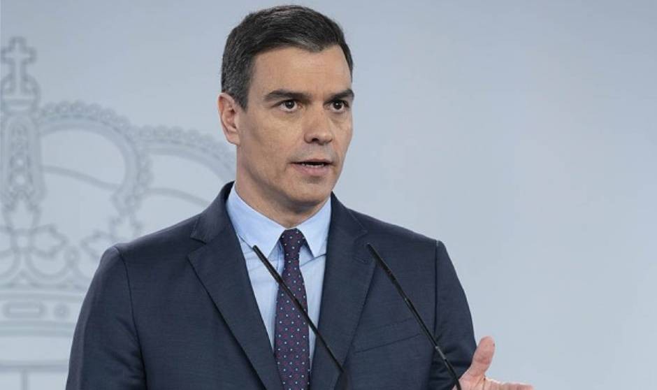 Sánchez y las vacunas españolas en 'casa' de Puigdemont