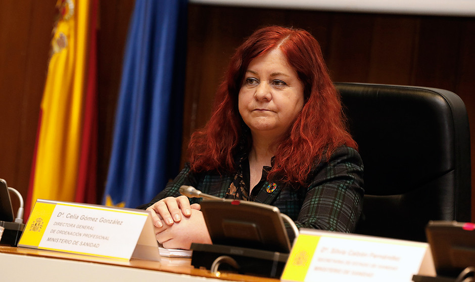 Celia Gómez, directora de Ordenación Profesional, avanza en la tramitación del nuevo MIR de Radiofísica Hospitalaria.
