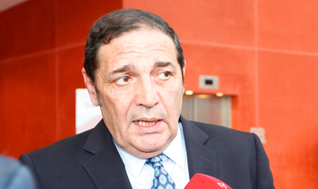 Sanidad analiza realizar "alguna mejora" en el transporte de ambulancias