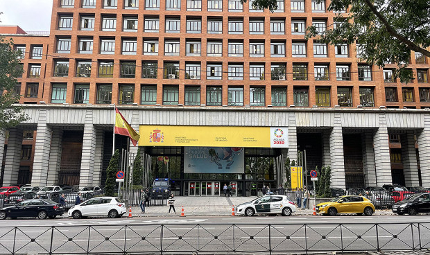 Sanidad coordina un protocolo con las CCAA y el INGESA sobre la objeción de conciencia en la práctica del aborto