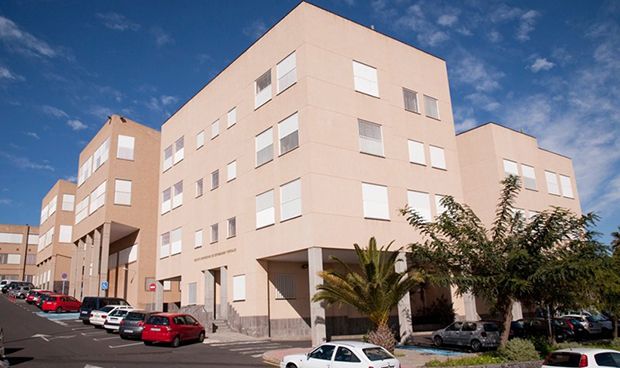 Sanidad concede a la Universidad de La Laguna más de un millón de euros