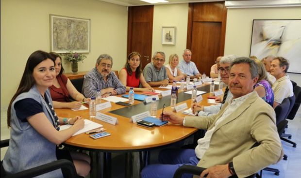 Sanidad convocará una “histórica” OPE sanitaria de 14.100 plazas en 3 años