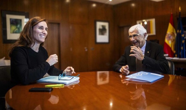 Sanidad rechaza la idea de disgregar el mercado farmacéutico a Cataluña