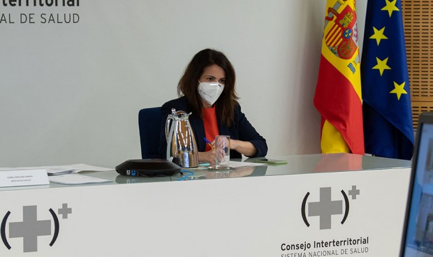 Sanidad detecta diferencias de hasta 7 olas de mortalidad Covid entre CCAA