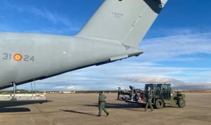 Sanidad evacúa 19 niños palestinos para su atención hospitalaria en España