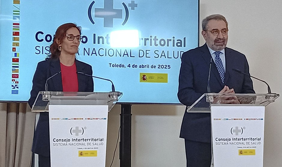 Jesús Fernández y Mónica García, que valora la aprobación del Plan de Salud Mental