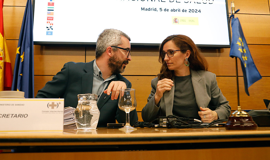 Mónica García y Javier Padilla no olvidan las 32 horas: "Son el objetivo, pero hay otras urgencias".