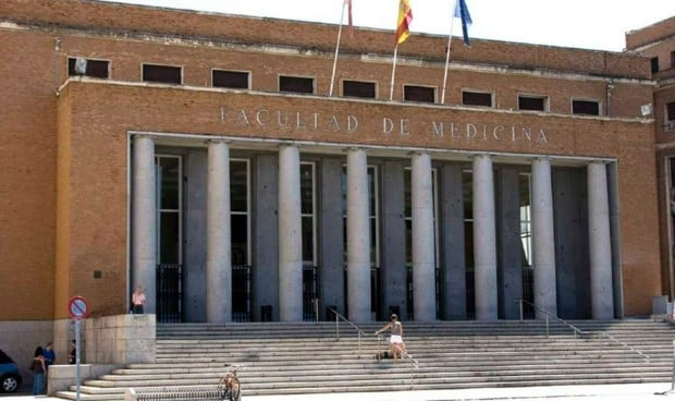 La Universidad Complutense, que ofrece estudios de Medicina, grado que busca cambiar su modelo de elección