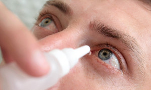 El medicamento retirado por la Aemps se utiliza en casos de queratitis y ojo seco.