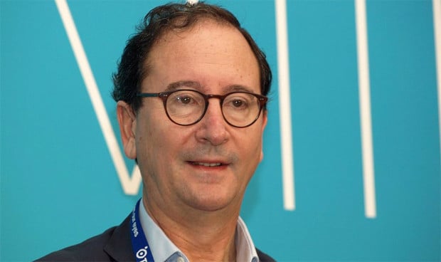 José Manuel Benítez, presidente de la Sociedad Española de Oftalmología, celebra que Sanidad retome dos ACE de la especialidad