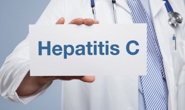 Sanidad tasa en 2.500 millones a 11 años el fin de la hepatitis C