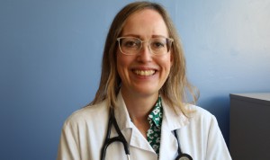 La hematóloga Blanca Sánchez estudia el abordaje de la trombocitopenia inmune 