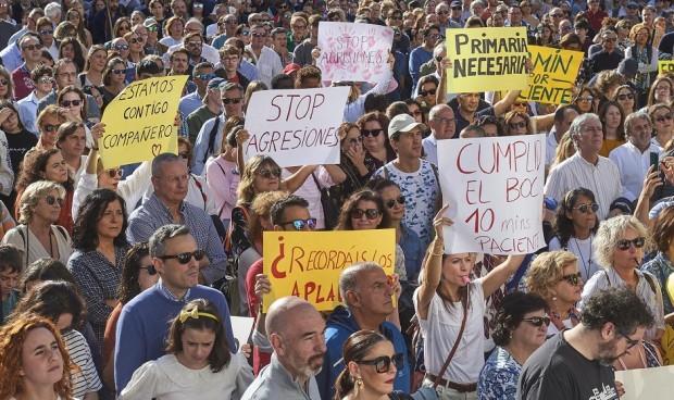 Se mantiene la huelga médica en Cantabria a falta de un nuevo acuerdo