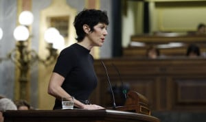 La ministra de Seguridad Social, Elma Saiz, que aleja la prejubilación sin recortes para las largas carreras sanitarias