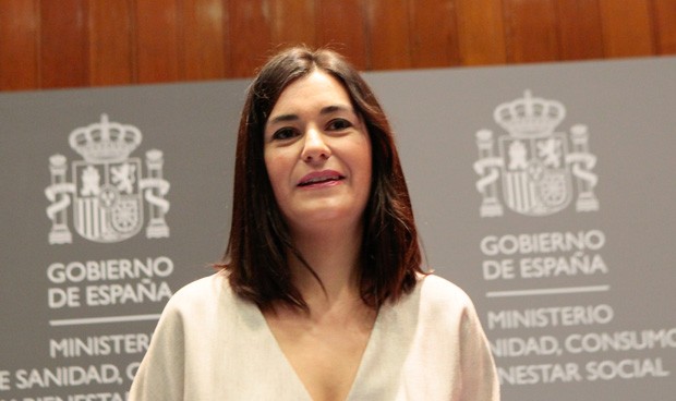 Semana de reencuentros para la exministra de Sanidad 