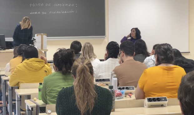 Los futuros MIR 2024 dan su opinión sobre el calendario de Sanidad para la adjudicación de plazas