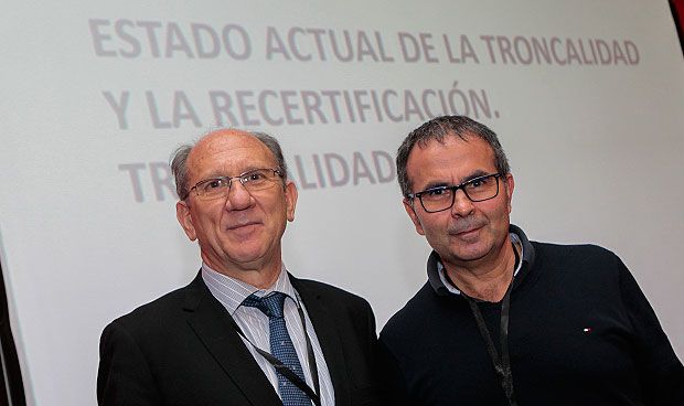 El programa de Medicina Interna por competencias será realidad "en breve"