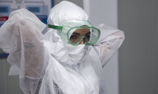 Sentencia: indemnización de 6.000€ por no proteger del covid a los médicos