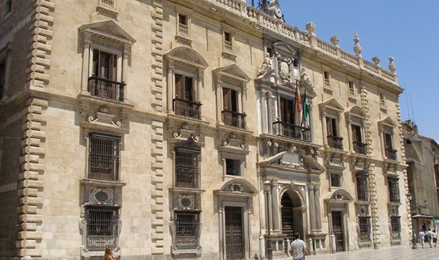Sentencia: los dentistas de Málaga no impusieron la elección de protésico 