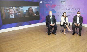 Servicios de salud proponen obligar a ejercer en la pública tras el MIR