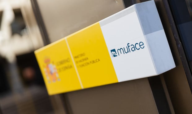 "Si la privada sale dañada de las permutas será por la crisis de Muface"
