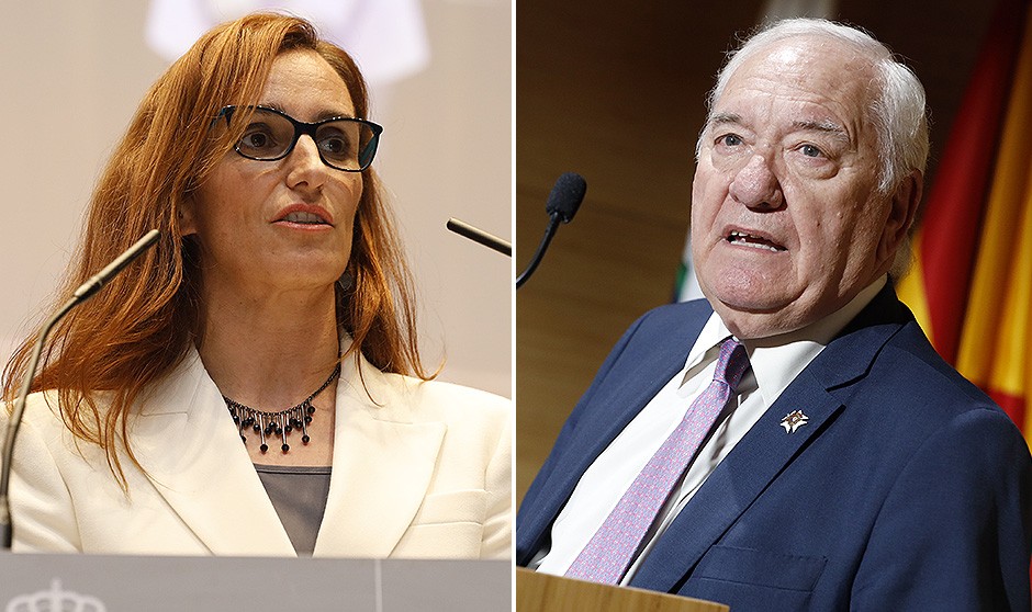 Mónica García y Florentino Pérez Raya hablan de siete competencias para la enfermera comunitaria que impulsará Sanidad