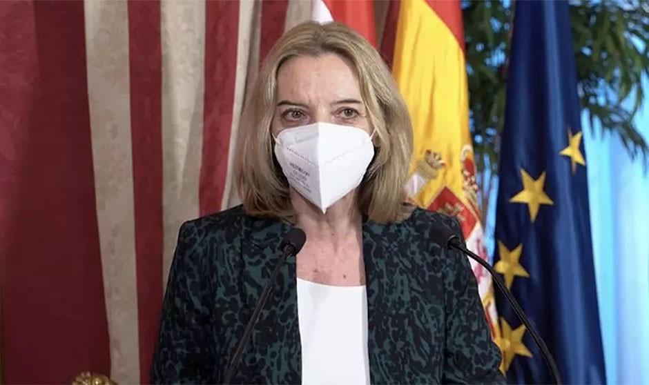 Somalo defiende que "hay suficientes" pediatras en La Rioja