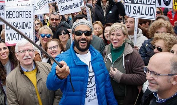 Spiriman: "Los colegios médicos velan por su interés, no por el paciente"