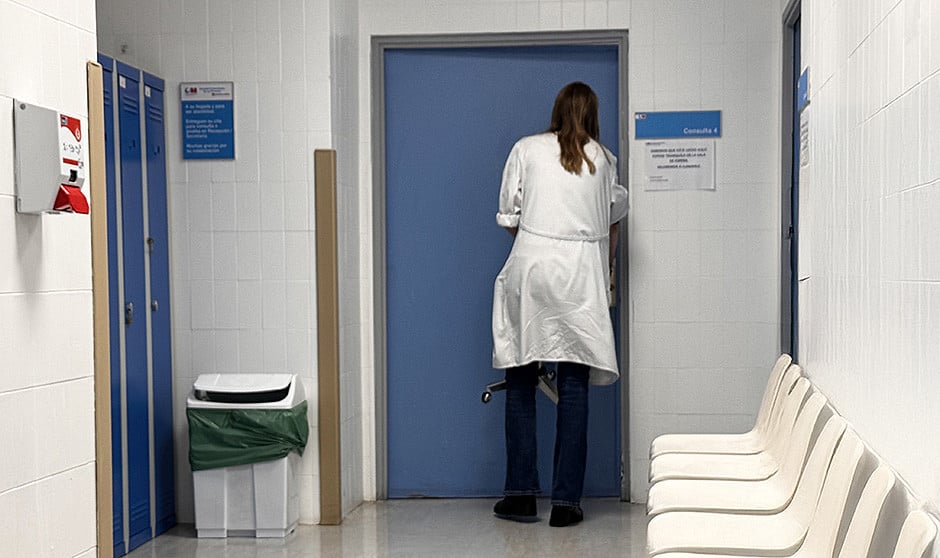 Sueldos de 2010 y vida de 2026: la asfixia salarial médica se agrava un 20%