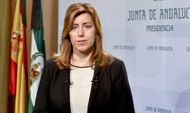 Susana Díaz twittea la sanidad pública