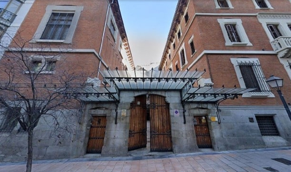 Suspendidos los contratos de Mugeju e Isfas