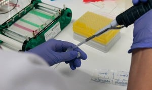 ¿Qué dos perfiles profesionales de FP consiguen mayor número de contrataciones en el sector sanitario privado?